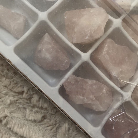 Box of 24 pieces of rose quartz New factory sealed - Picture 7 of 16